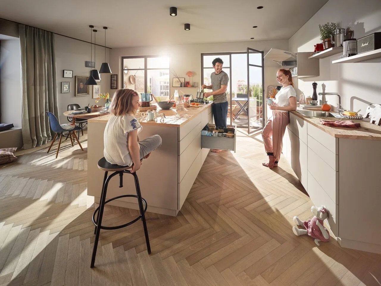 Blum TANDEMBOX intivo — KITWOOD kitchen specification Lebanon