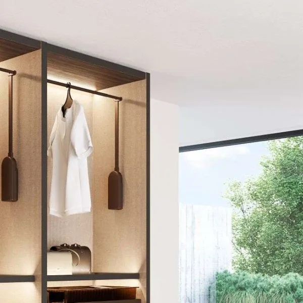 Electric Servetto i3 pull-down wardrobe lift — KLOZET wardrobe Lebanon